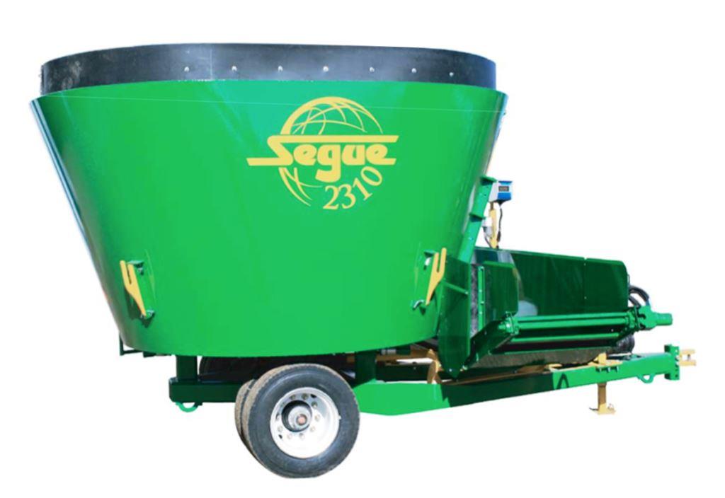 Specifications for Segue 3840 cattle feed mixer wagon
